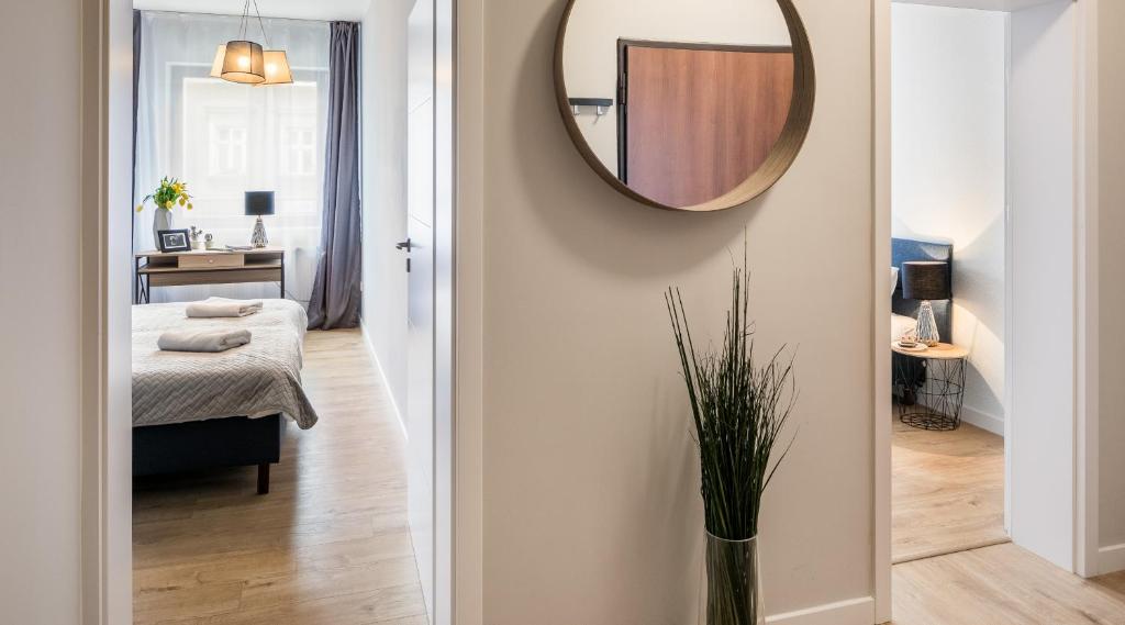 Posteľ alebo postele v izbe v ubytovaní Finale Apartments