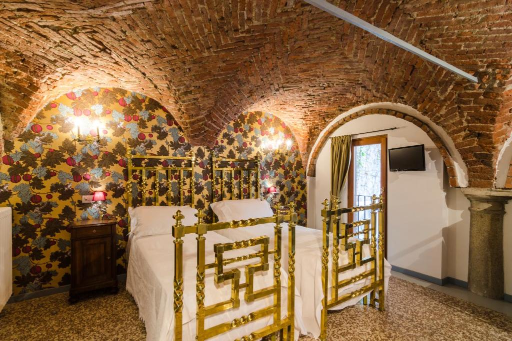 Ca' Monteggia Guest House - 15