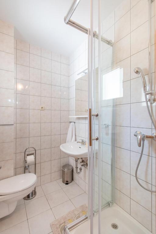 Hotel Buenavista Beach House Trogir - Double Room With Garden View