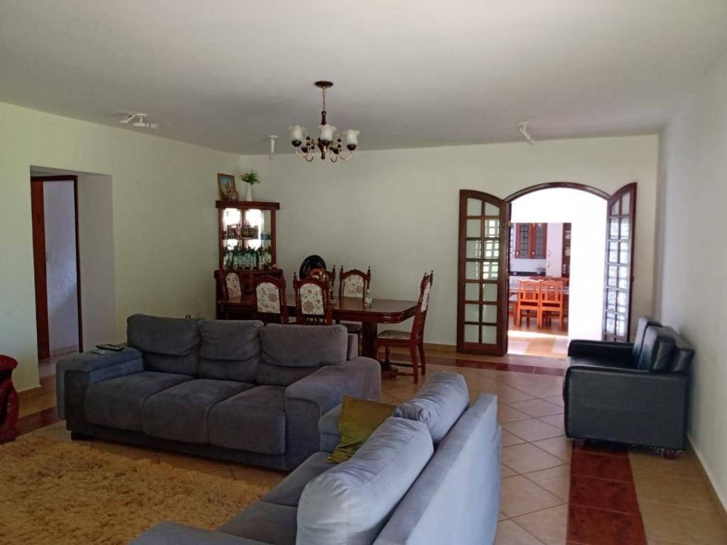  Sítio em Jacareí (interior de SP)