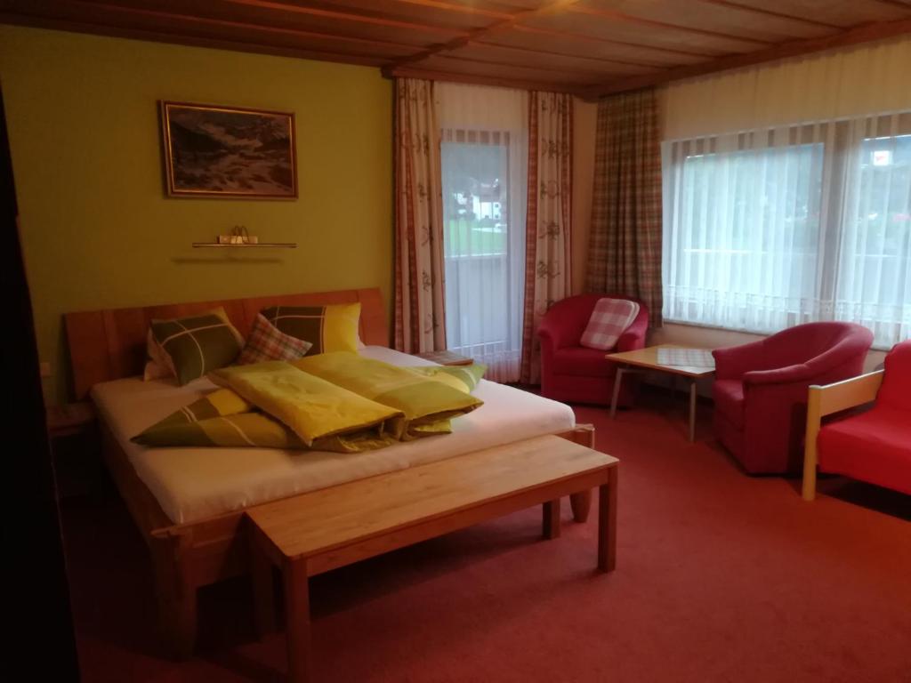 Posteľ alebo postele v izbe v ubytovaní Ferienwohnung Bacher