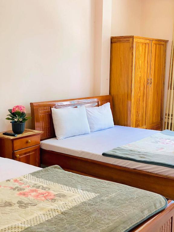 Quang Vinh Hotel