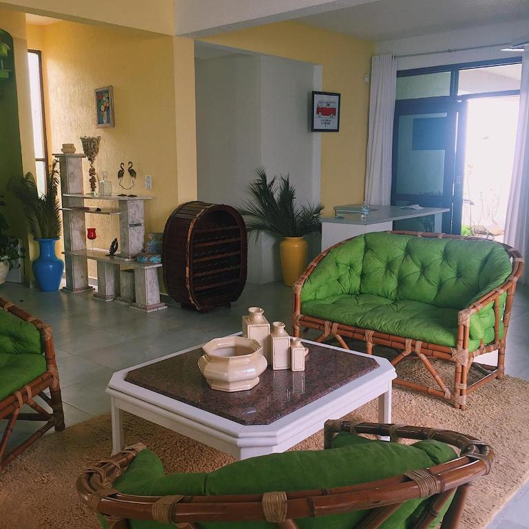  Hostel e Pousada Bahia Beach