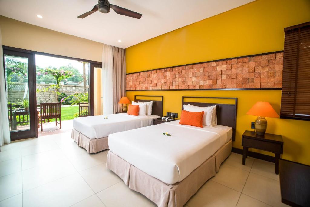 Phòng Comfort Giường Đôi Có Ban Công - Minibar Miễn Phí Trong Phòng