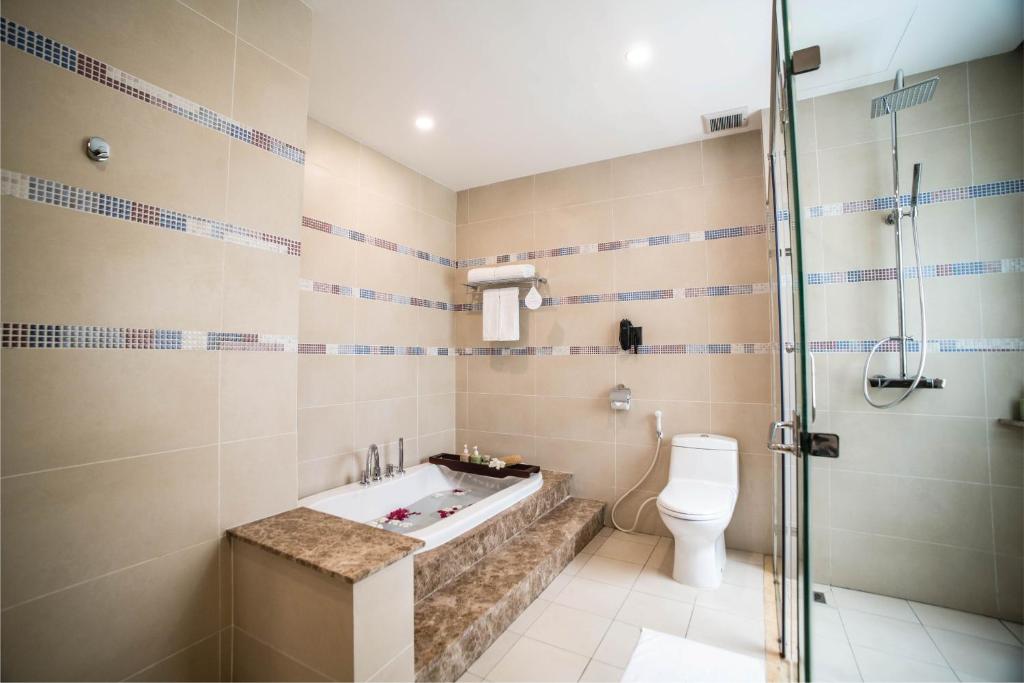 Phòng Comfort 2 Giường Đơn Có Ban Công - Minibar Miễn Phí Trong Phòng