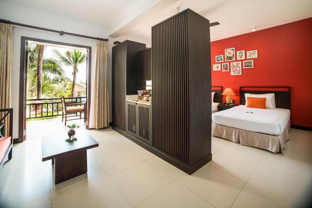Suite Gia Đình Có Ban Công - Miễn Phí Minibar Trong Phòng