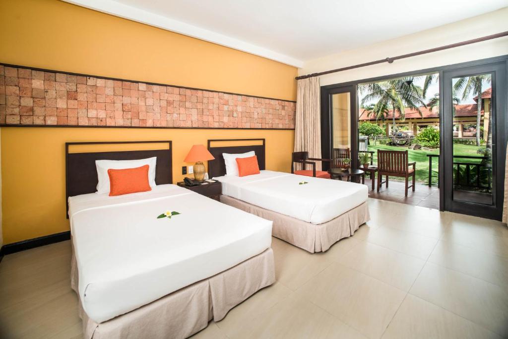 Phòng Tiêu Chuẩn 2 Giường Đơn Có Ban Công - Miễn Phí Minibar Trong Phòng