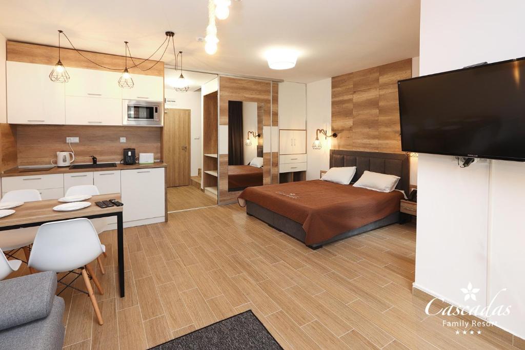 Cascadas Family Resort - 