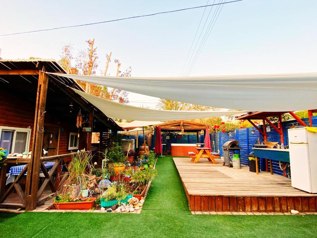 Κήπος έξω από το Libi Bamidbar, Healing & Relaxation Resort in The Dead Sea