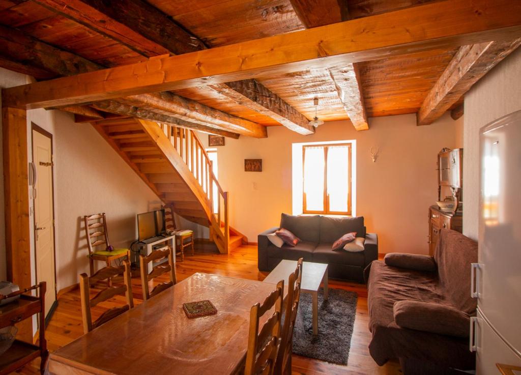 Village de Nasbinals Aubrac Electro Vélo - Duplex -appartement