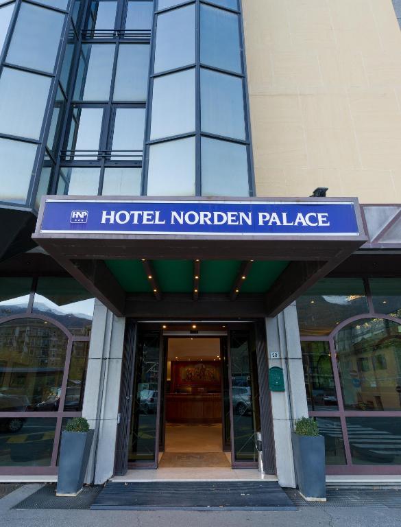 Budynek, w którym mieści się hotel