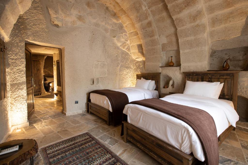 Medusa Cave Hotel - 1