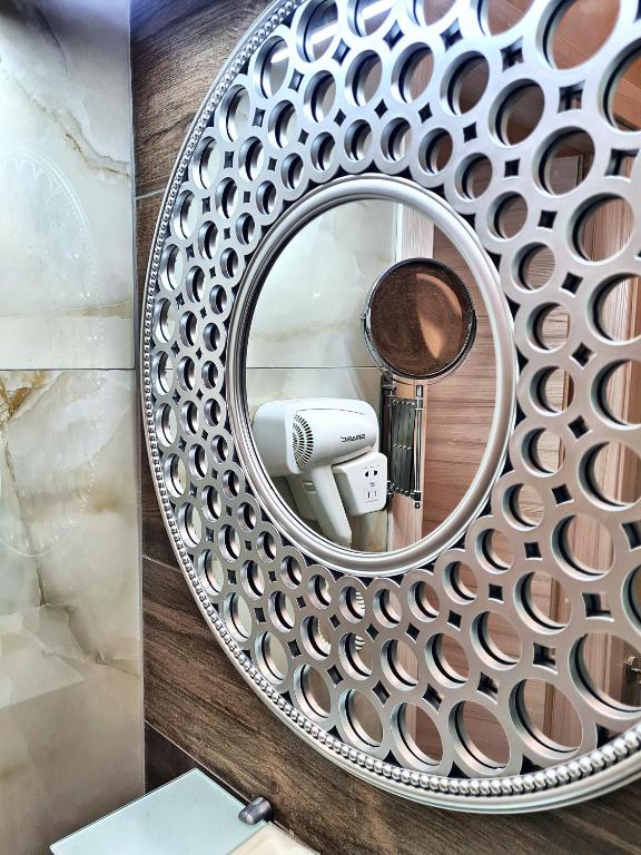 A bathroom at City Focus Apartments Napoli