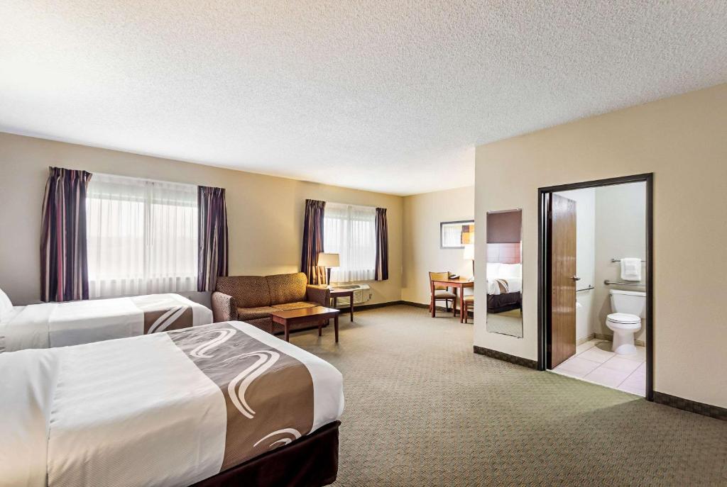 Quality Inn - Suite Con Dos Camas Queen - Accesible/no Fumar