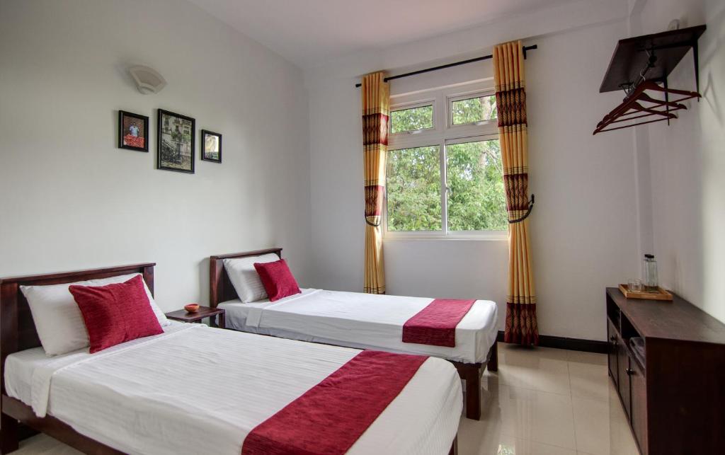 De Paris à Kandy - Double Or Twin Room With View