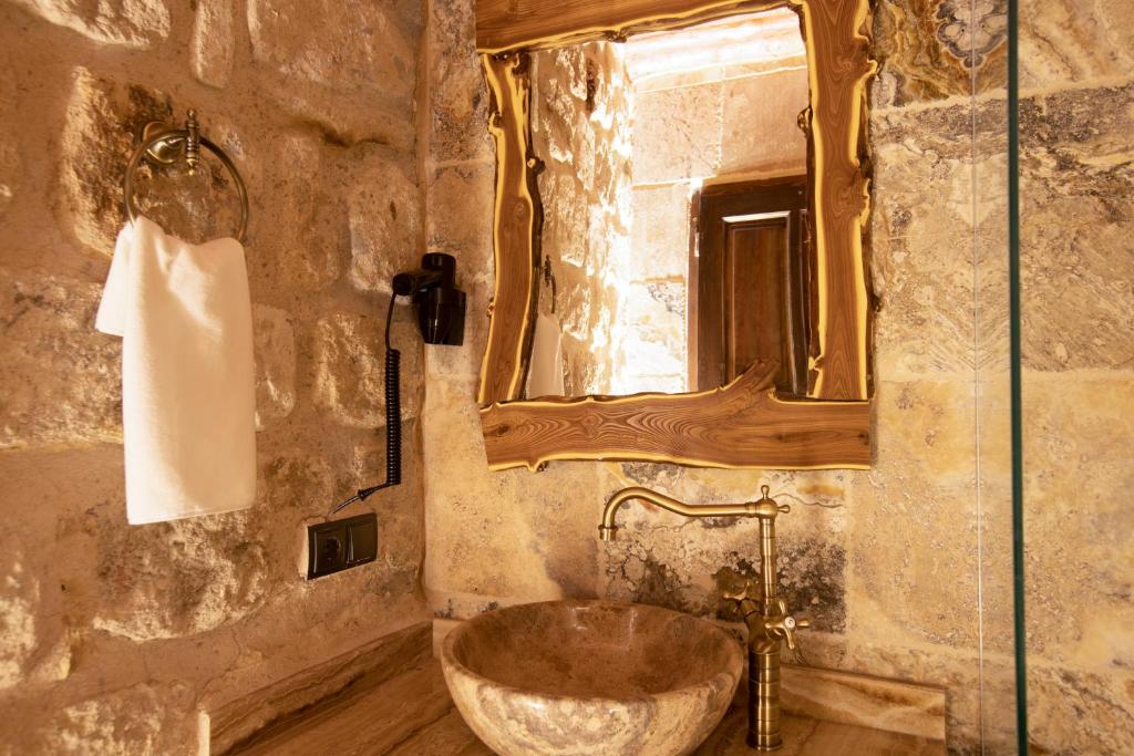 Medusa Cave Hotel - 13