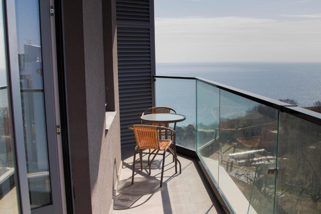 Apart hotel Greenwood near Sea - Apartment With Sea View