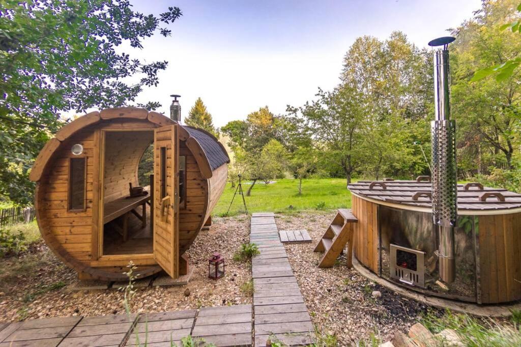 Zahrada ubytování ENJOY Cozy Romance Hills Forest Gardens Views Sauna Whirlpool Bath
