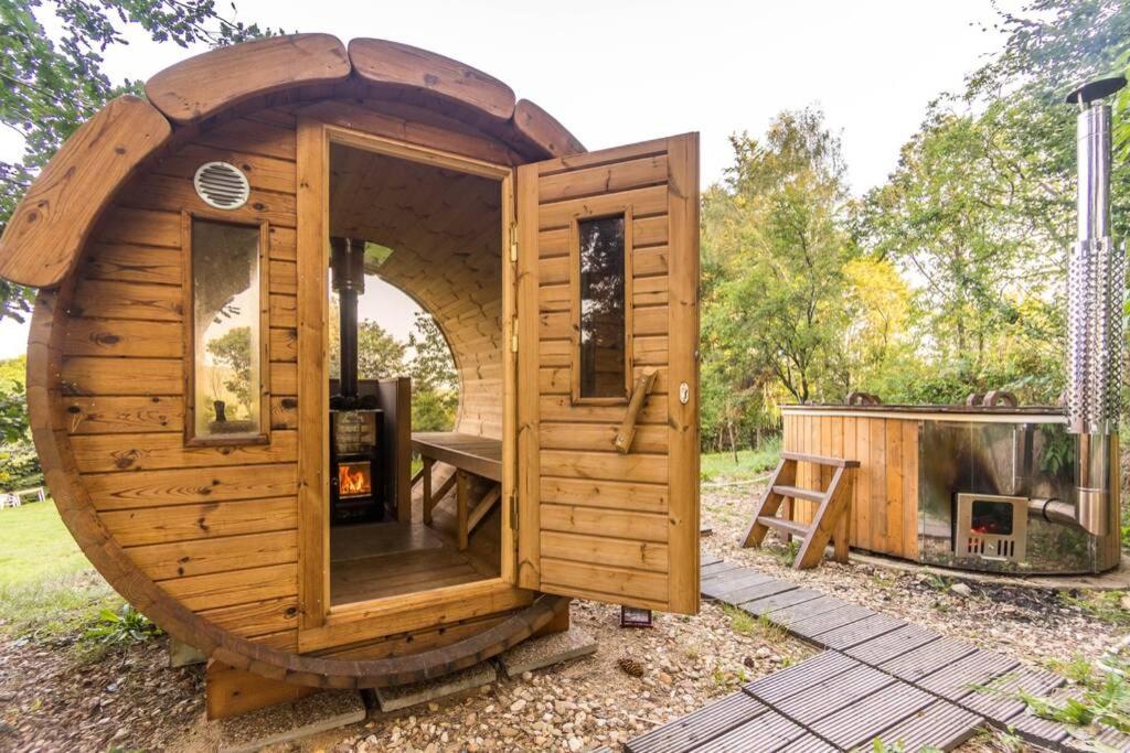 Zahrada ubytování ENJOY Cozy Romance Hills Forest Gardens Views Sauna Whirlpool Bath