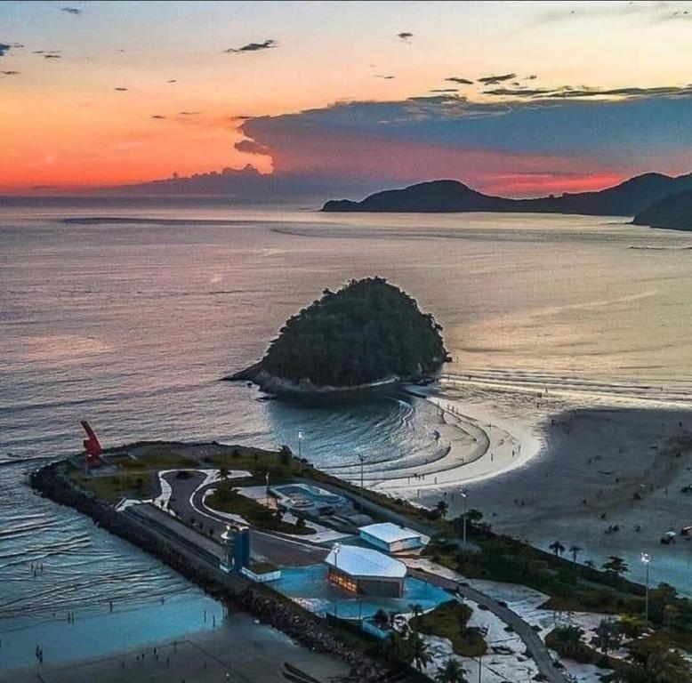  Apartamento em Santos vista Mar