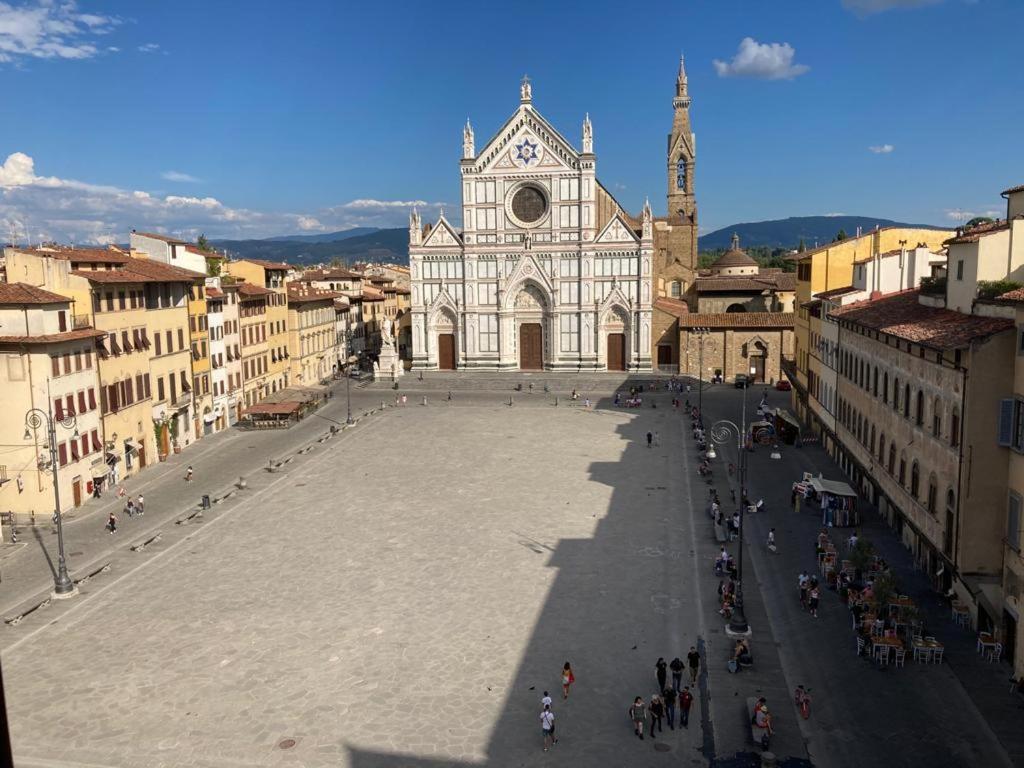 ATTICO IN PIAZZA SANTA CROCE, Firenze – Prezzi aggiornati per il 2024
