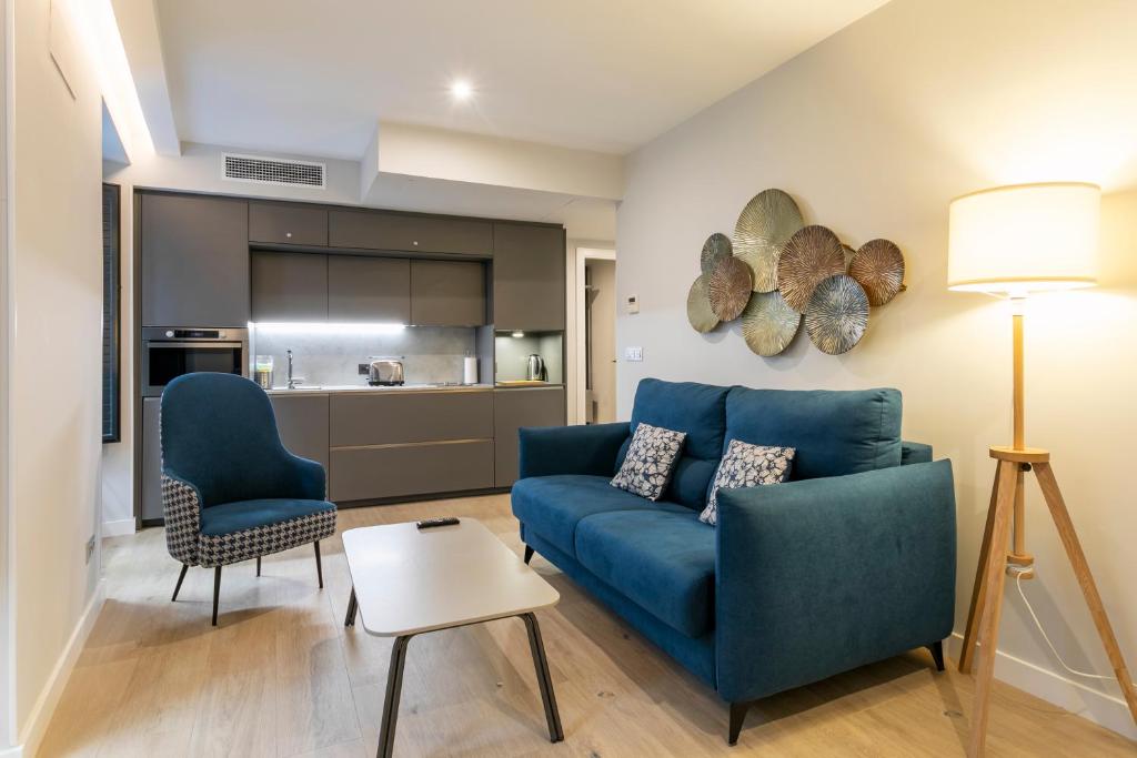 Arenal Suites Alicante - Resim 11