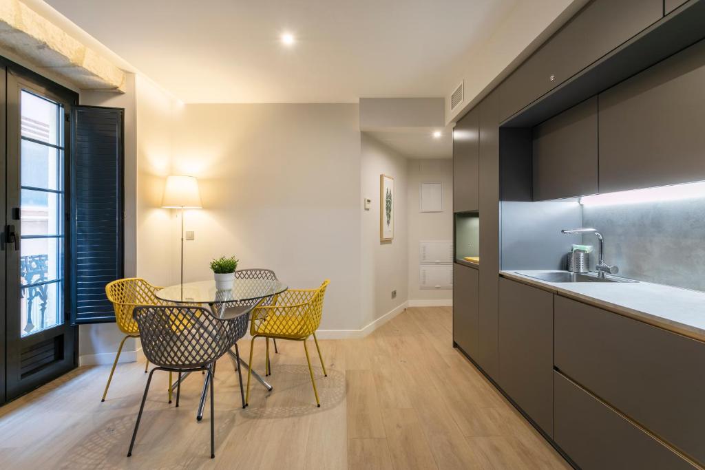 Arenal Suites Alicante - Resim 18