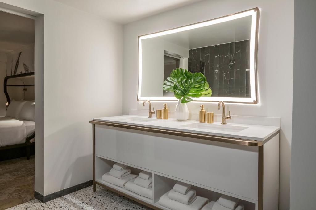 PGA National Resort - King Suite - Acceso A Discapacidad