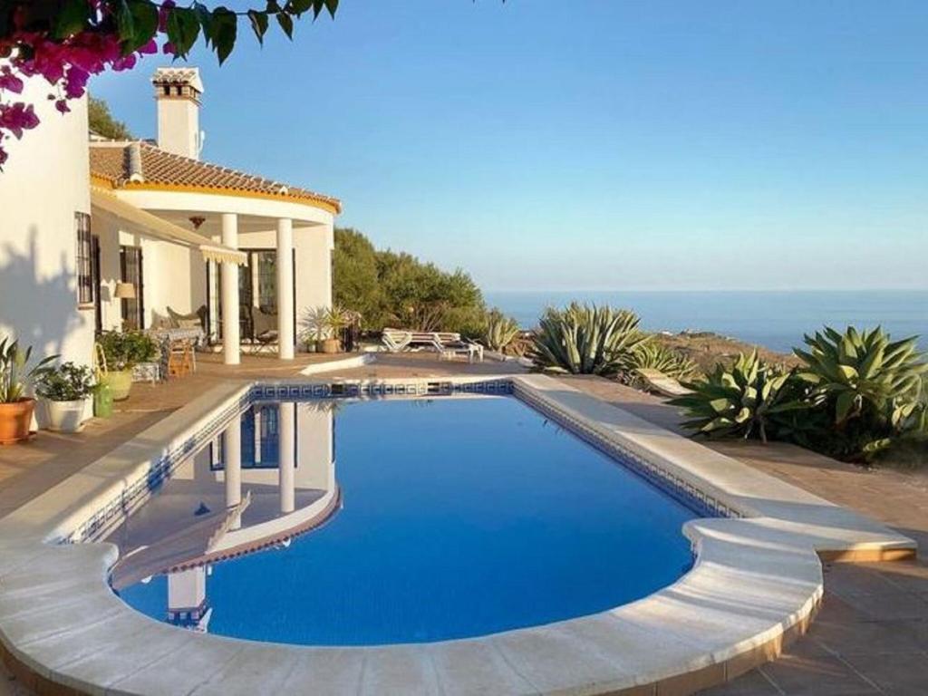 Comfortable Villa in Arenas with Private Pool, Arenas ...