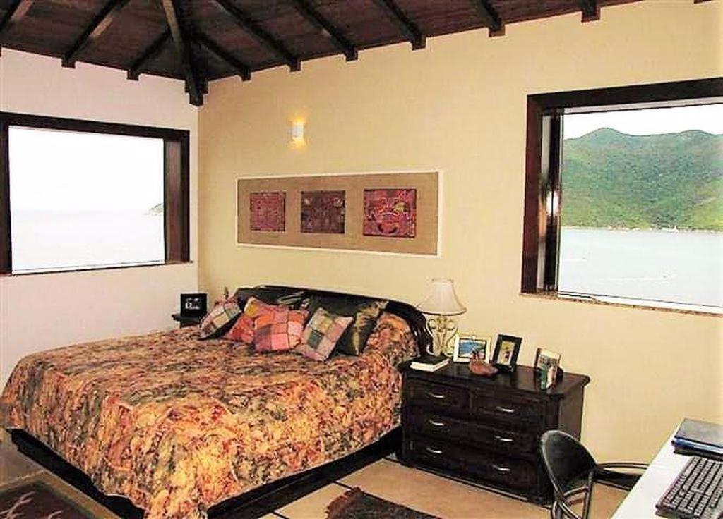  Casa Angel- Extraordinária Casa em Arraial do Cabo - Região dos Lagos - Mara