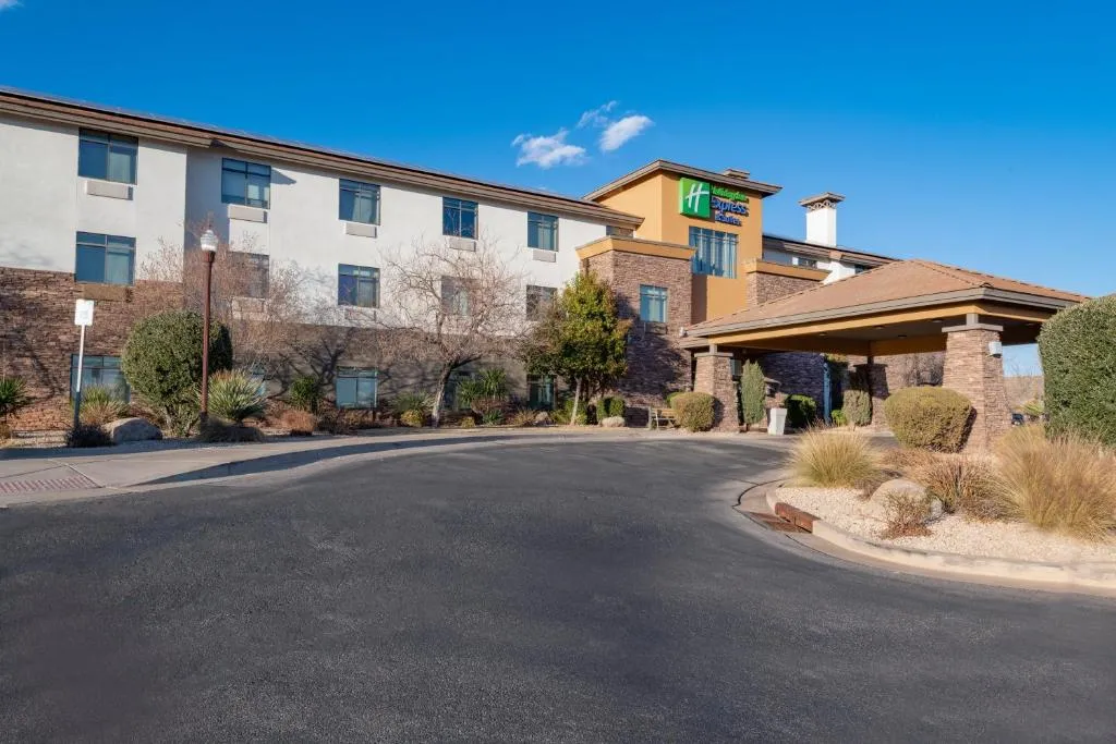 Holiday Inn Express & Suites St George North - Zion, an IHG Hotel in Saint George