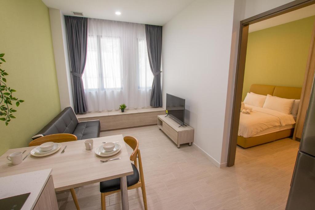 Posezení v ubytování Cantonment Serviced Apartment