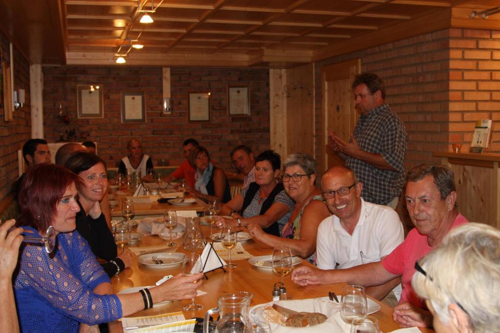 Hosté ubytování Pension & Weingut Storchenblick