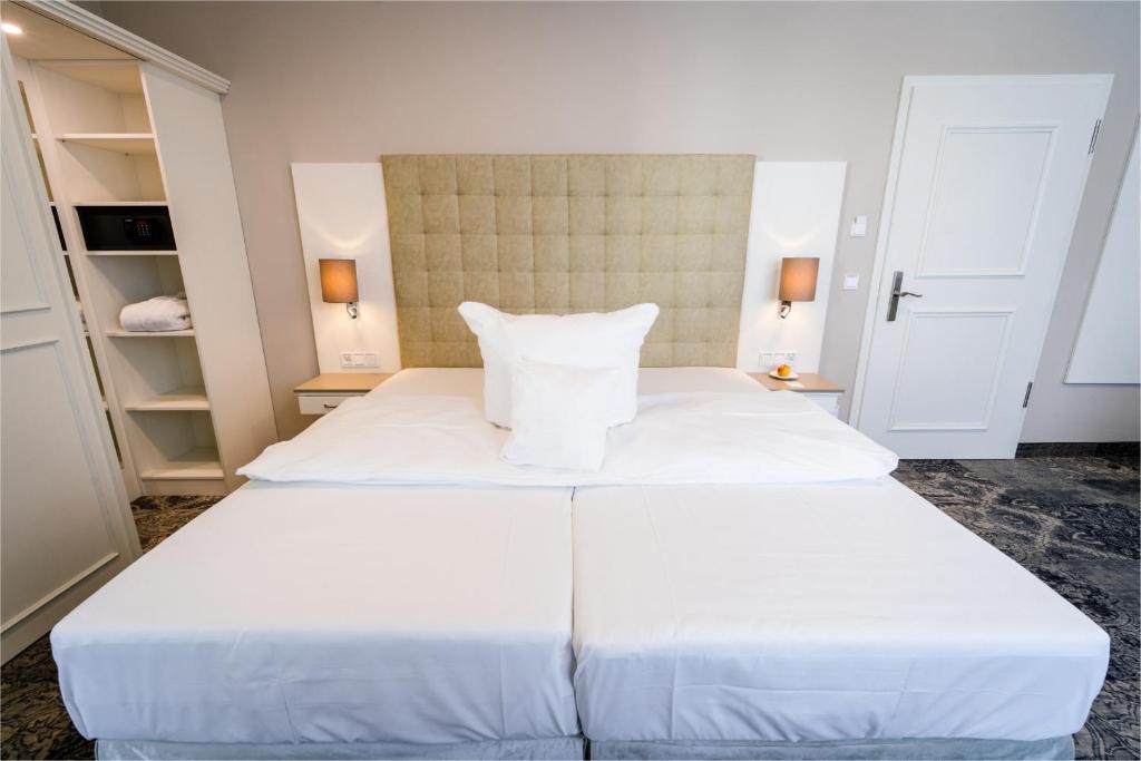 Schlosshotel Bad Neustadt - Chambre Simple