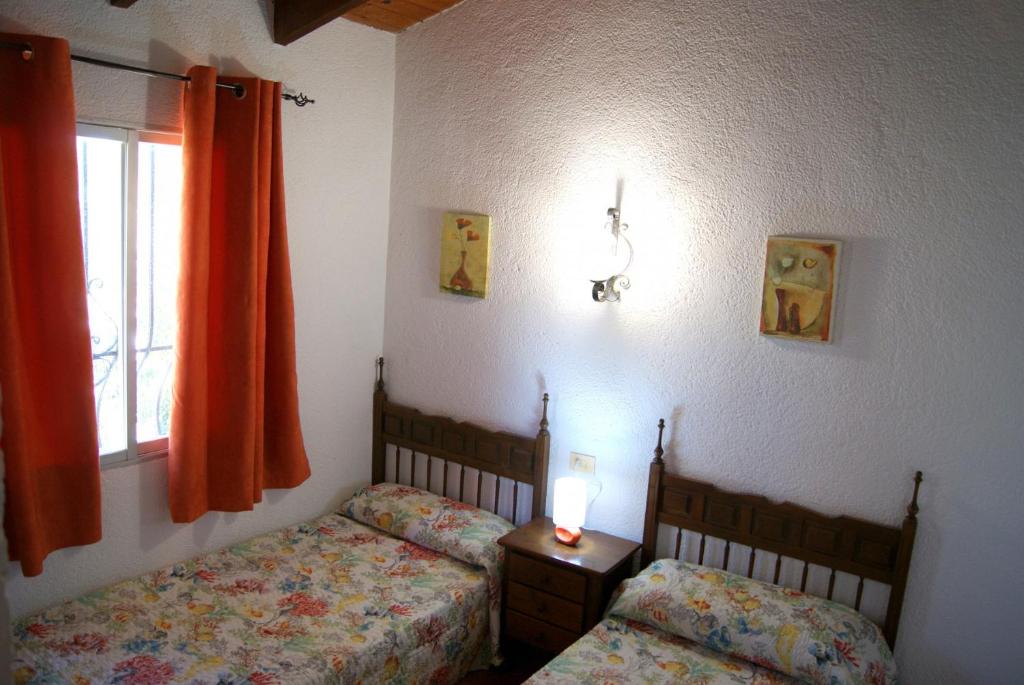 A bed or beds in a room at Villa Efaistos