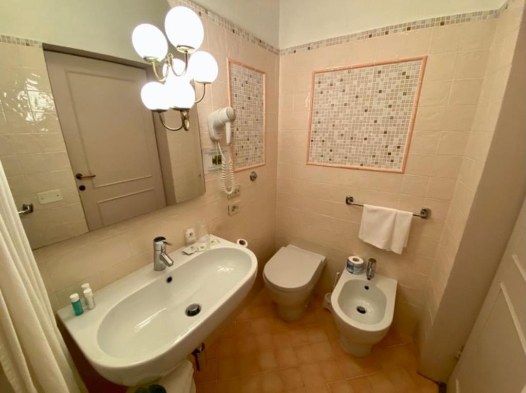 Hotel Martelli - Resim 29