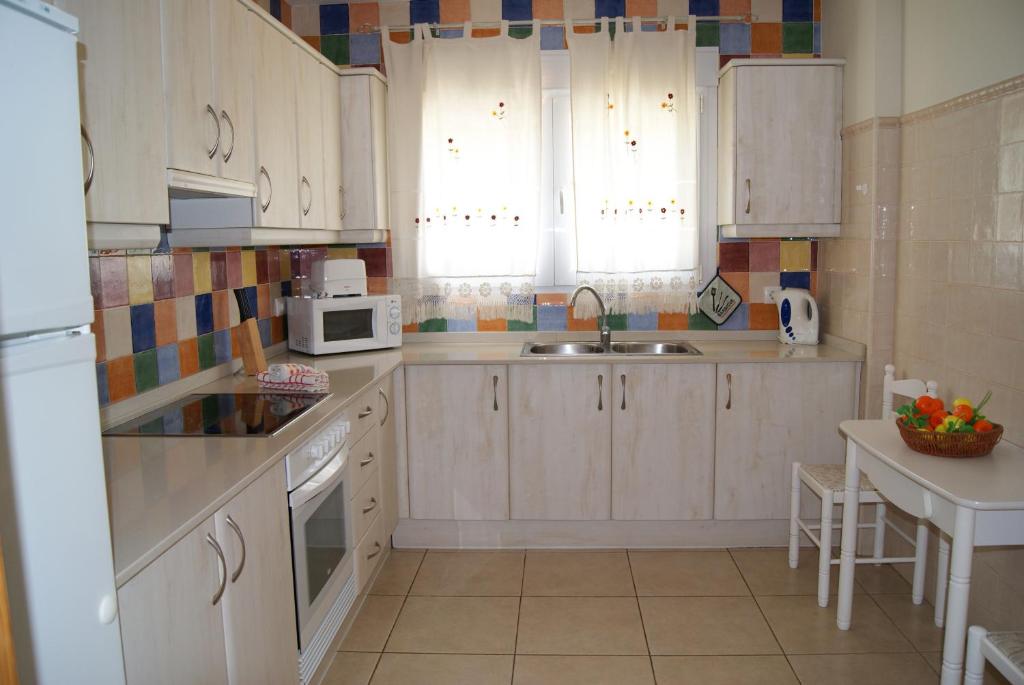 Kuchyň nebo kuchyňský kout v ubytování 0533 Villa Laura