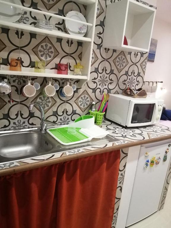 Kuchnia lub aneks kuchenny w obiekcie Il Rifugio di Pulcinella restyling