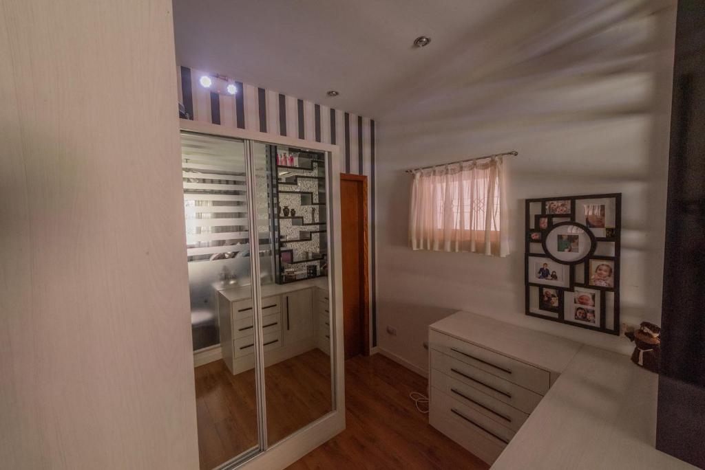  Casa com WiFi e lazer em Campina Grande do Sul