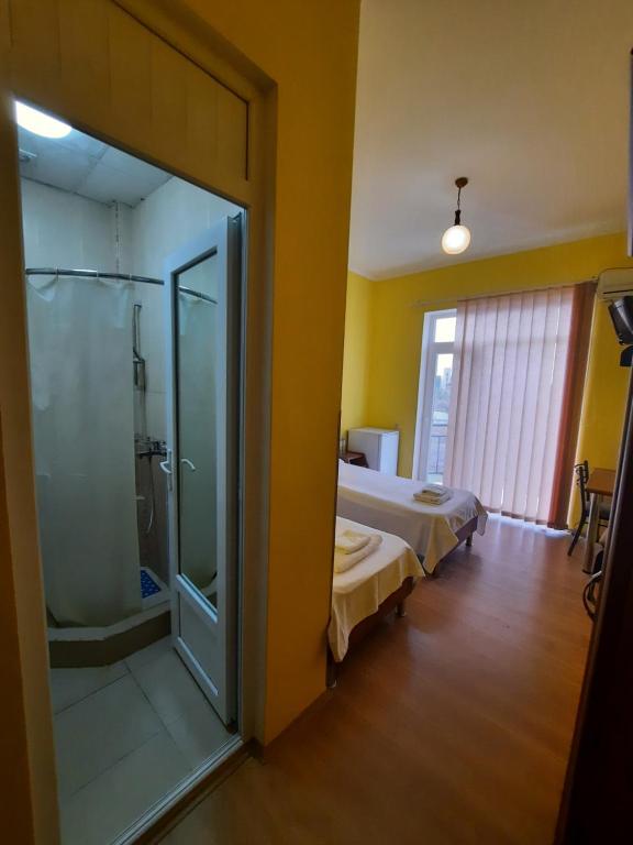 Postel nebo postele na pokoji v ubytování Delta Hotel