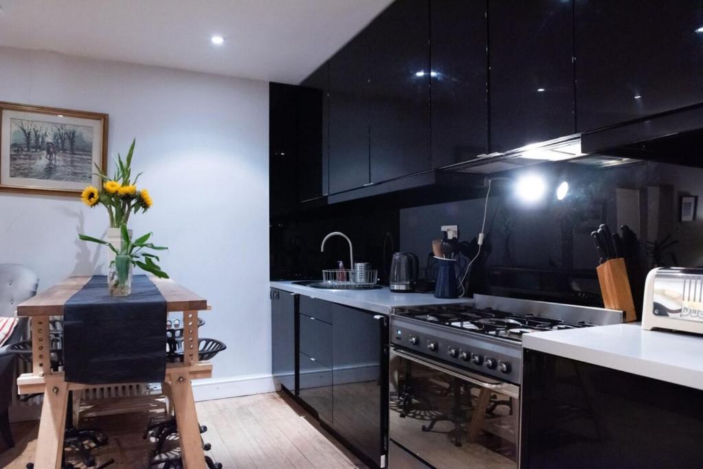Beautiful & Homely 2 Bed Flat Nr Kentish Town