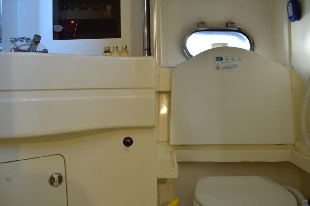 Princess Accommodation St Kats Docks Tower Bridge