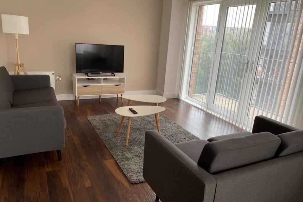 Modern 2 Bedroom Apartment in Manchester