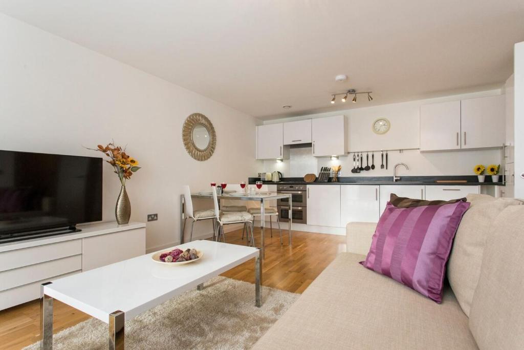 Luxury 1 Bedroom Apartments London Uk