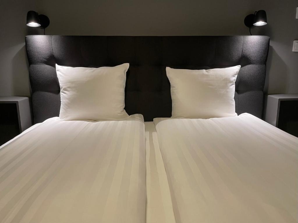 Unique Hotel Jungfrugatan - Resim 35