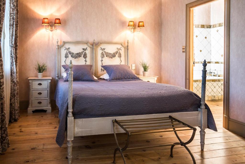 Demeure Saint Louis Historic manor, air-conditioned, free private parking, City 700m, WIFI, view - Classic Double Room