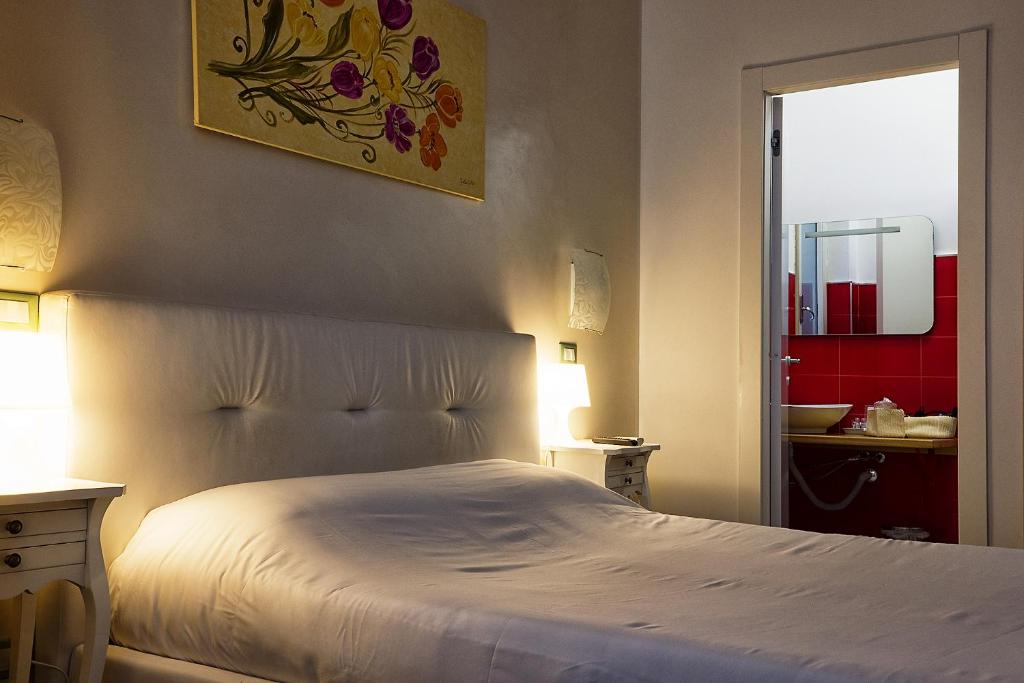 Il Giardino Di Flora con Piscina & Jacuzzi - 17