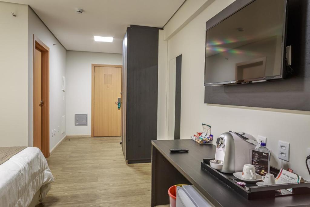  Dubai Suites