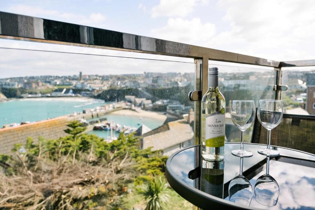 Finest Retreats Tides Luxury Sea Views Apartment, Newquay (updated