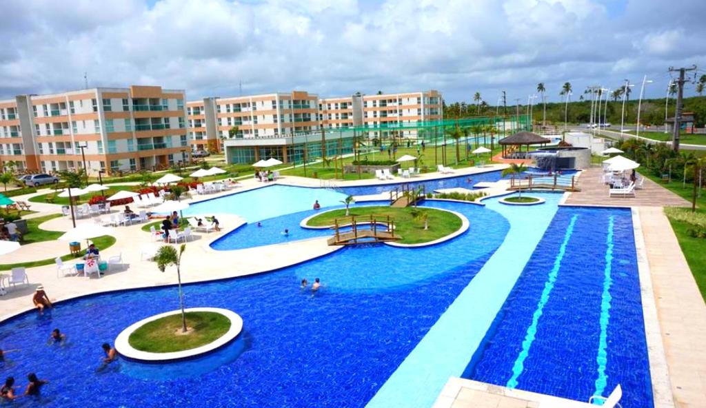  Condominio muro alto club